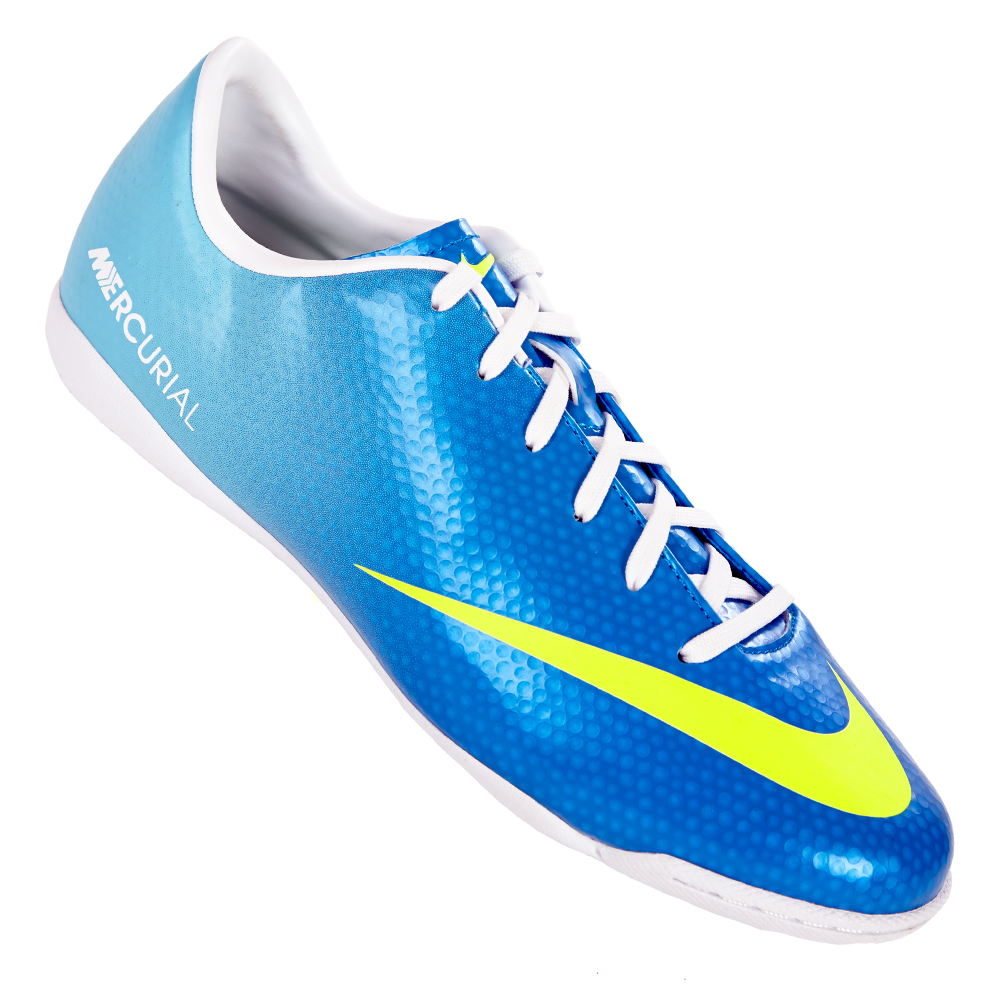 Nike Phantom Vision Club Dynamic Fit IC Football Shoes For