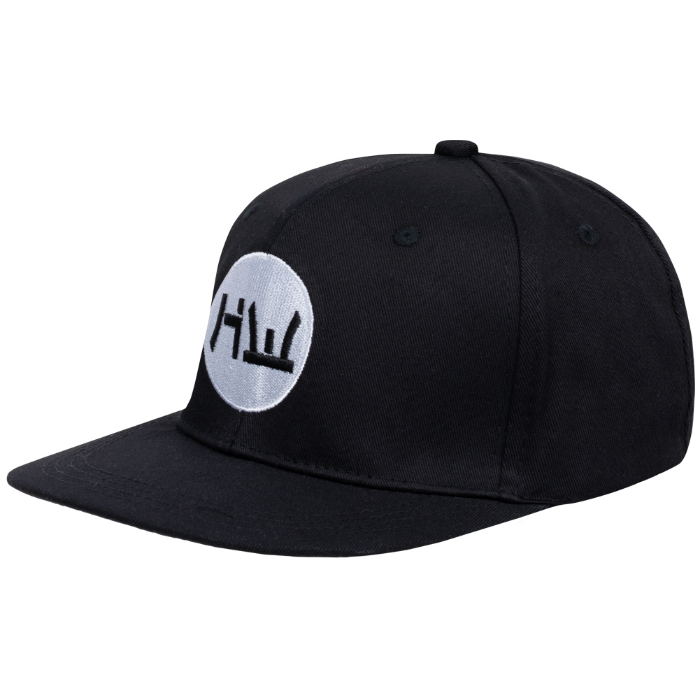 ХИДЭТОСИ ВАКАШИМА, Сакаэ Идзуми Аоба, кепка в стиле Шварцвальд, рот ной.