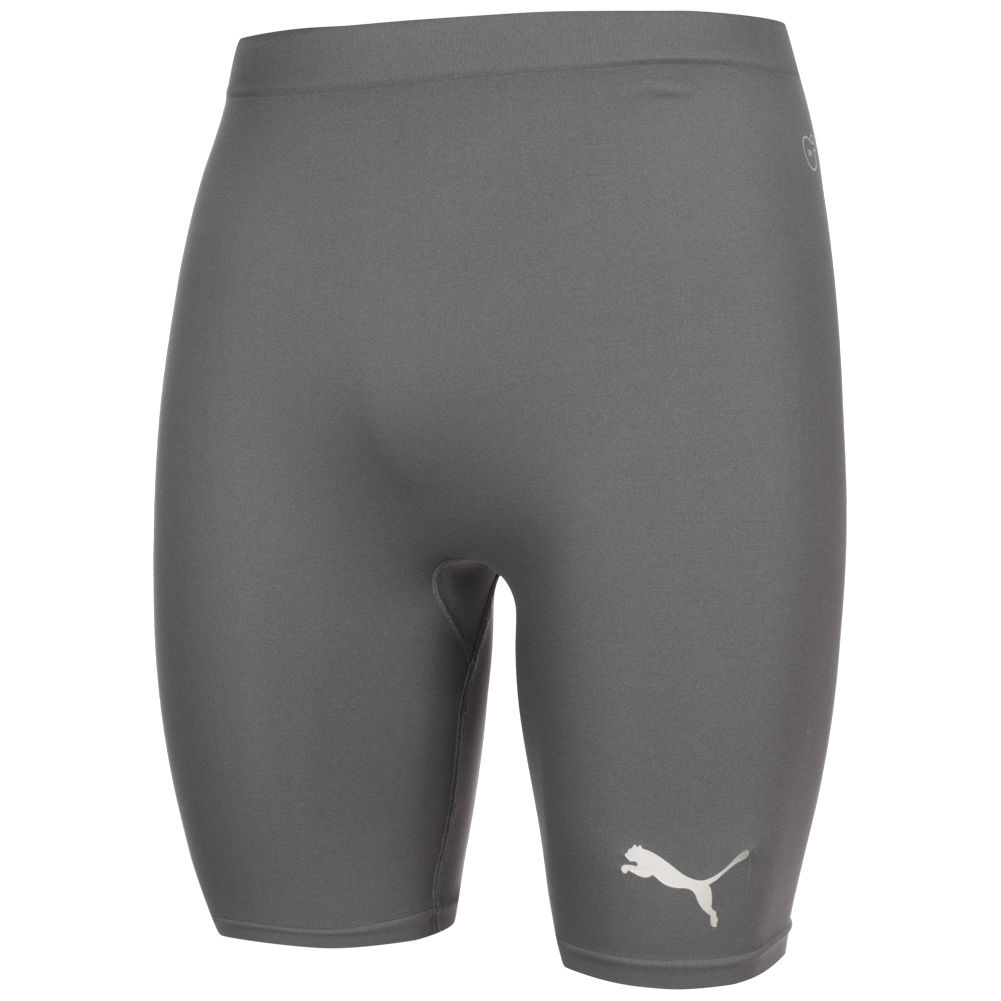 Buy affordable running clothes online by top brands SportSpar