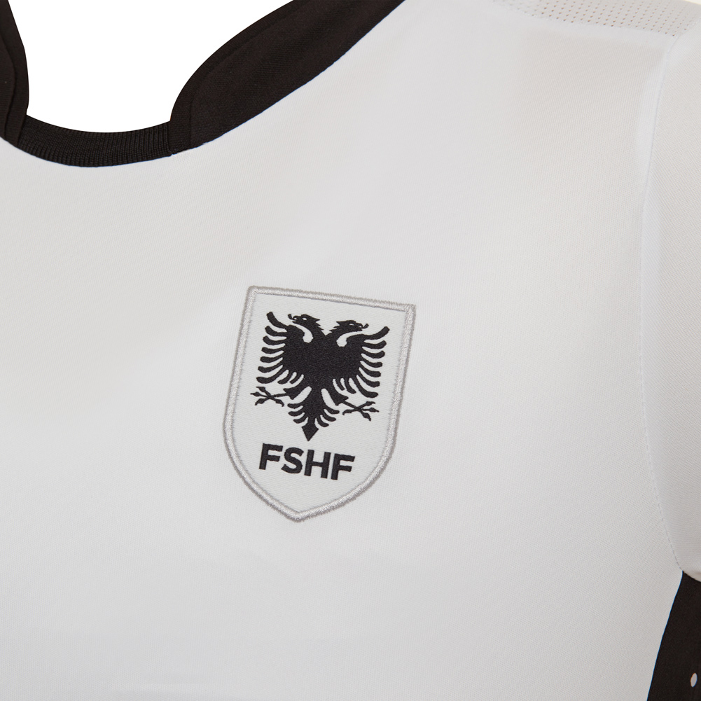 Albanien macron Kinder Auswärts Trikot 58096366 | SportSpar Albanien macron Kinder Heim Trikot 58096361 | SportSpar