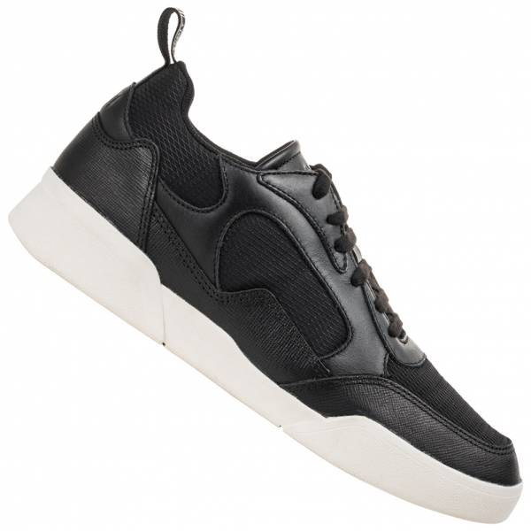 Lyle &amp; Scott Moncur Hommes Sneakers en cuir FW1206-572