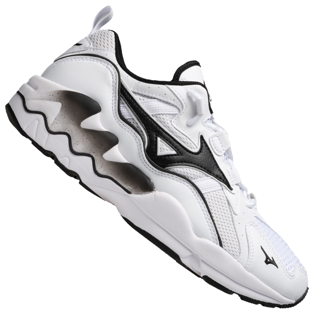 mizuno running a4 price