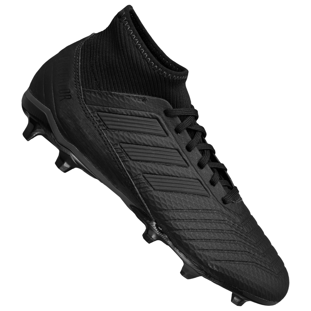 Buy football boots with moulded sole SportSpar