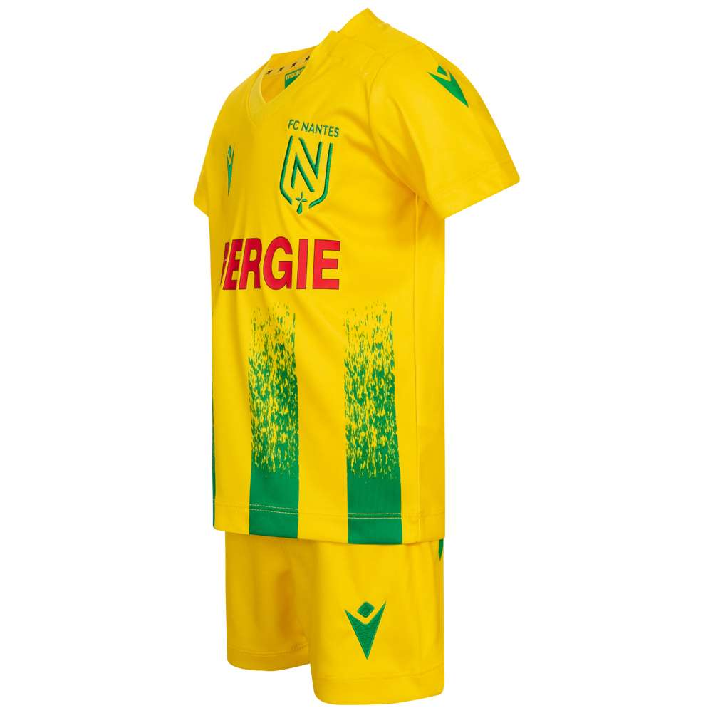 Nantes fc kit 2025