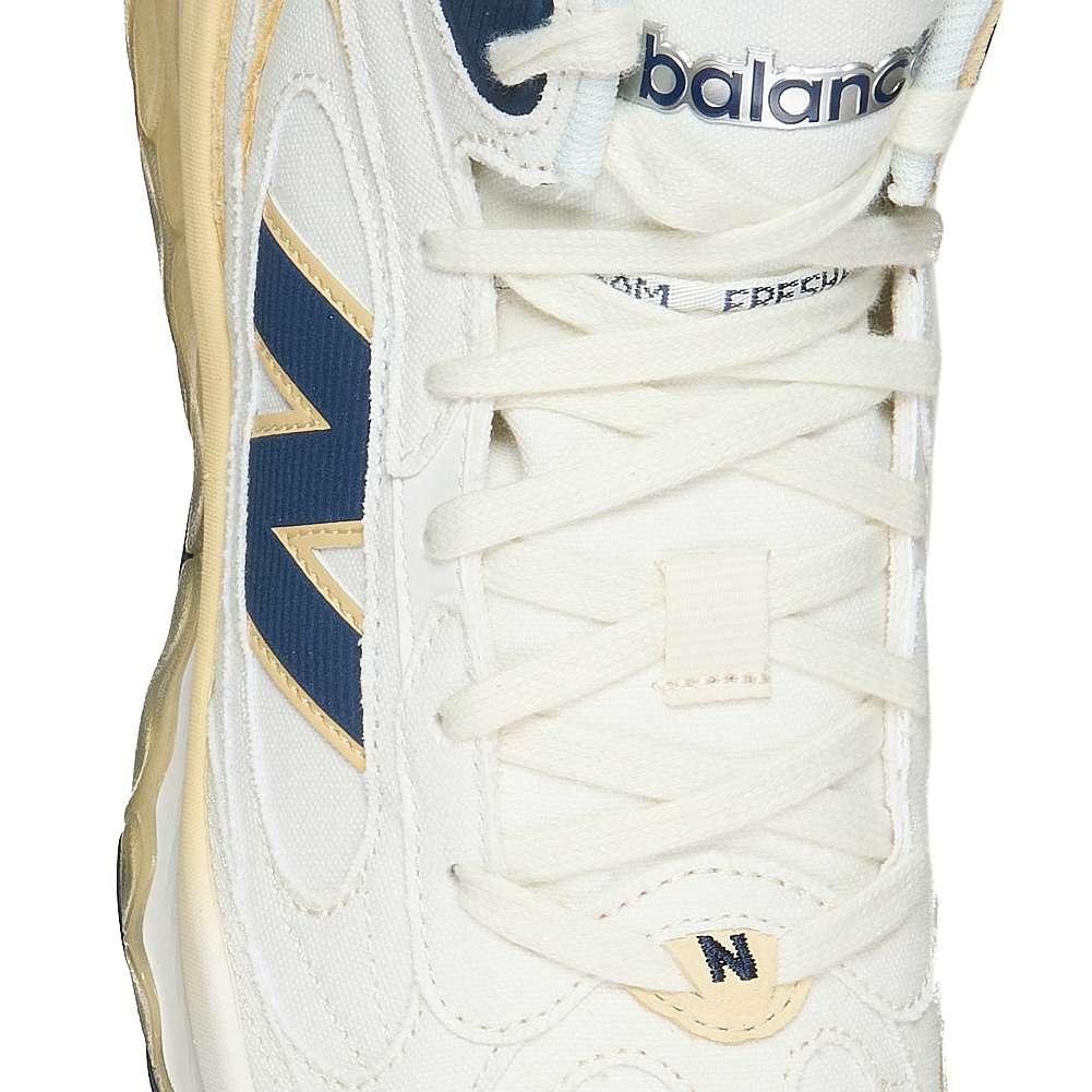new balance basketball shoes white