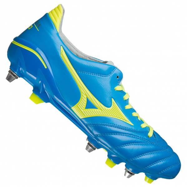 size c7 football boots