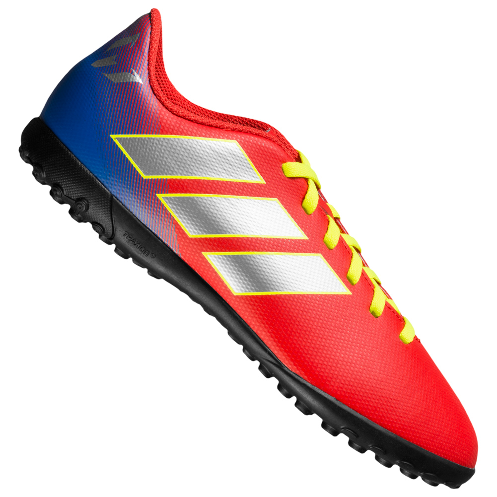 messi studs