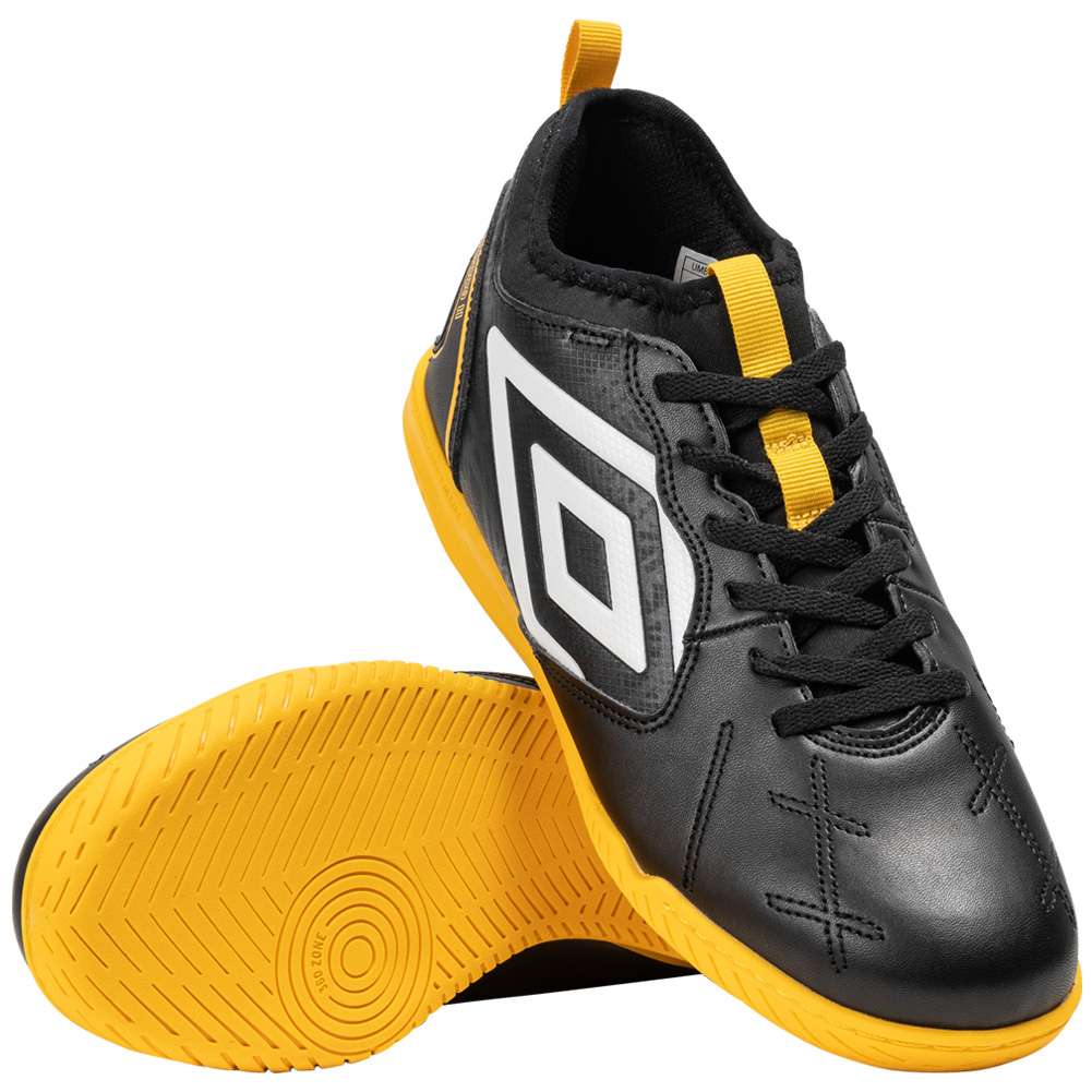 Umbro Tocco II Club Indoor Men Indoor Football Boots 81743U7EW SportSpar