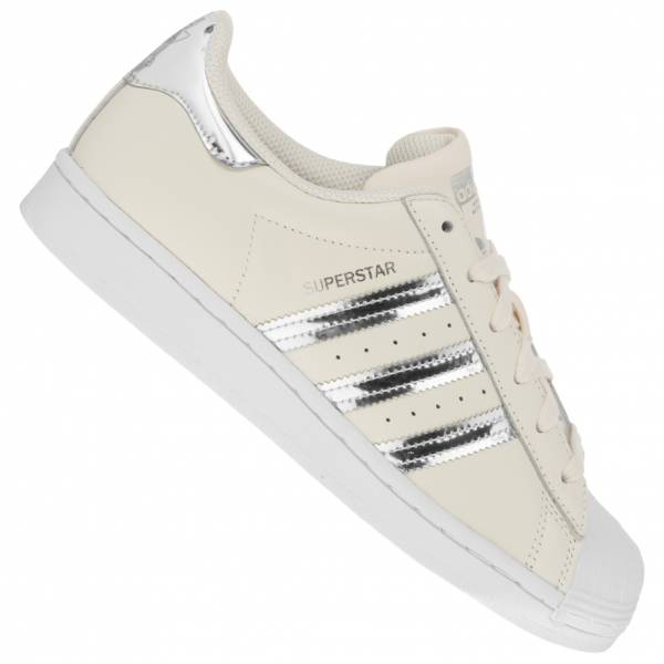 Adidas Originals Superstar Kobiety Sneakersy FY6926