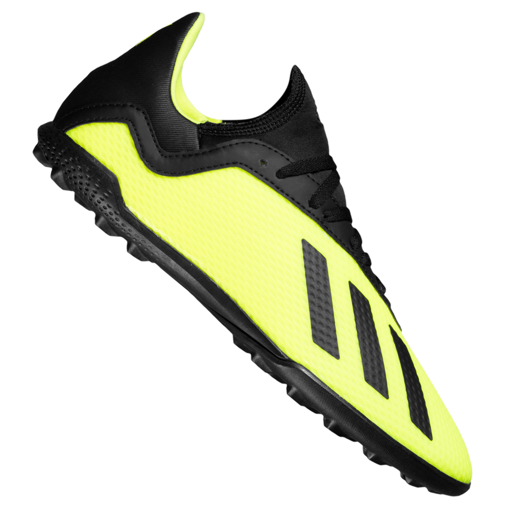 kids football boots studs